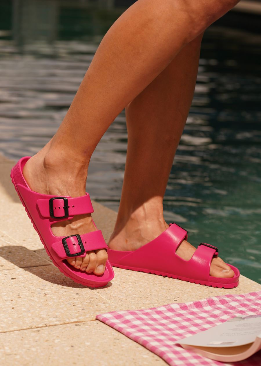 Chill: womens slides