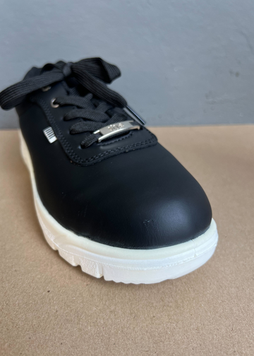 Nurtures Seconds sale womens work sneakers she wear