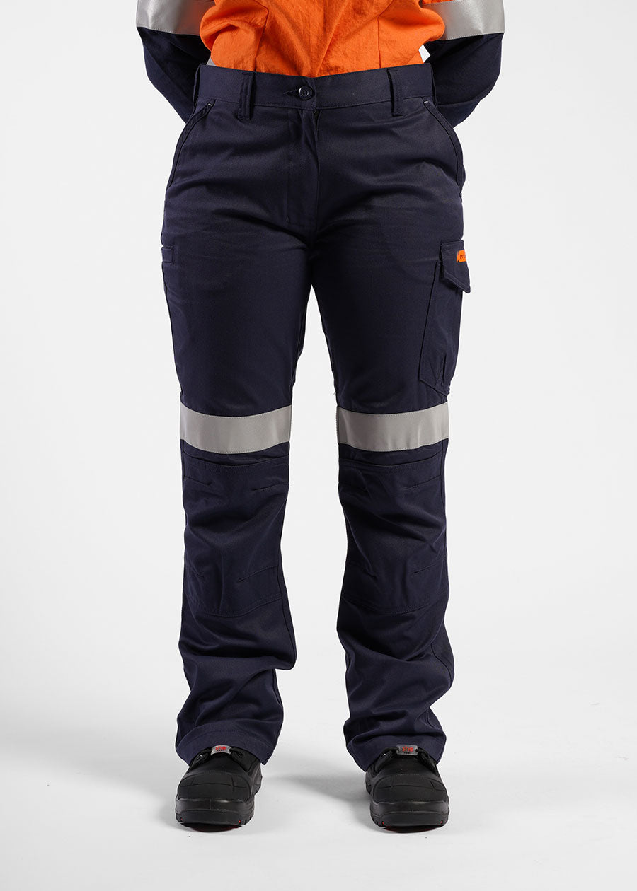 Buy Ladies FR taped cargo pant by Syzmik online - she wear